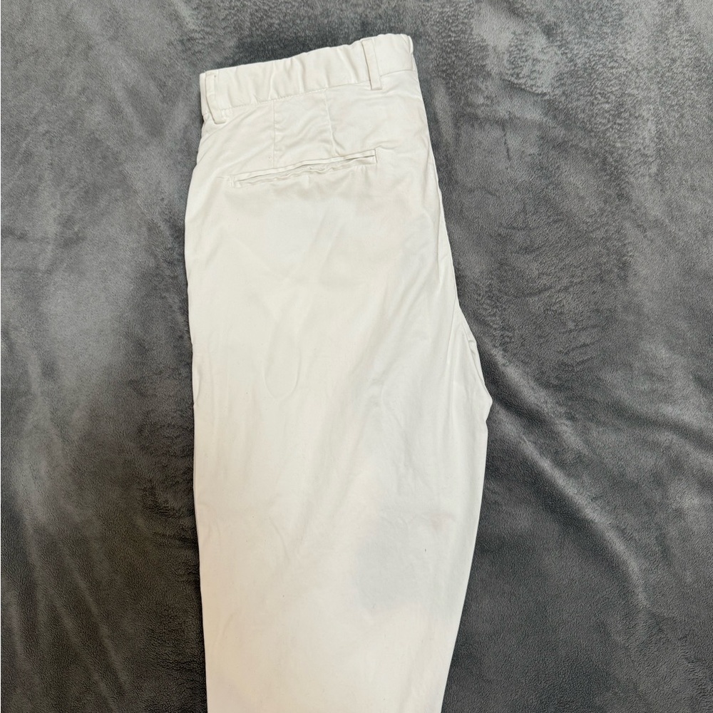 Suitsupply Off-White Porto Chino Sz 32 (professionally hemmed 29 inseam)